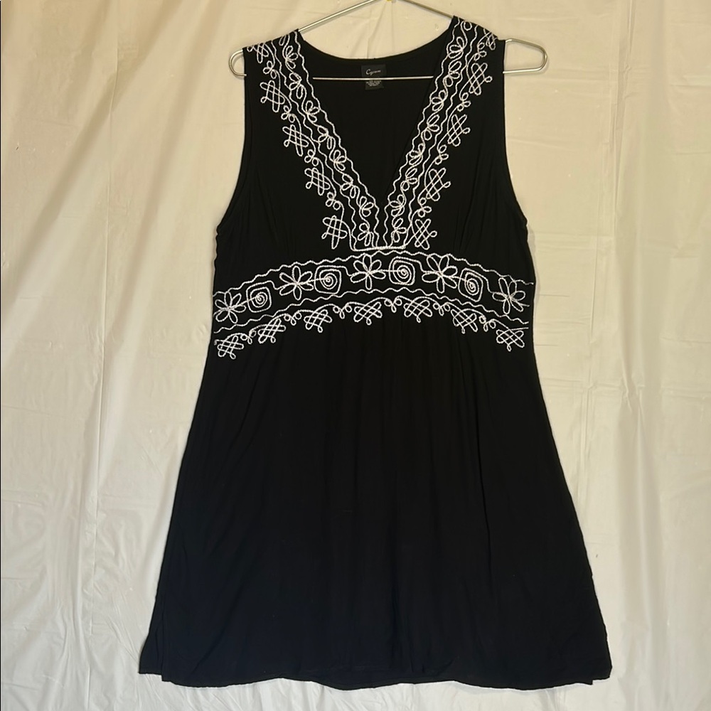 Cejon Black Garment